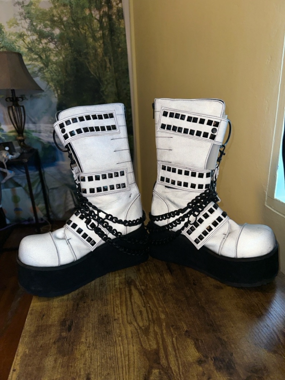 SUPER RARE boot Trashville-138 DollsKill reflective Chain Combat women 9 men's 7
